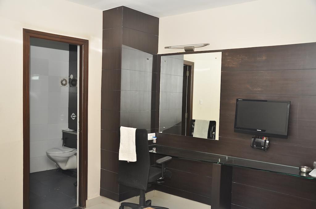 City Home Chennai Eksteriør bilde