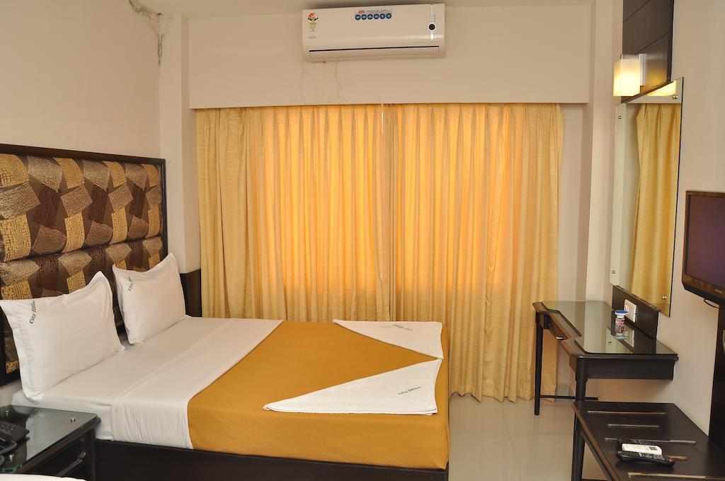 City Home Chennai Rom bilde